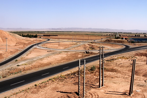 پروژه اصلاح و منظر آرایی میدان قشلاق بخش مرکزی قم